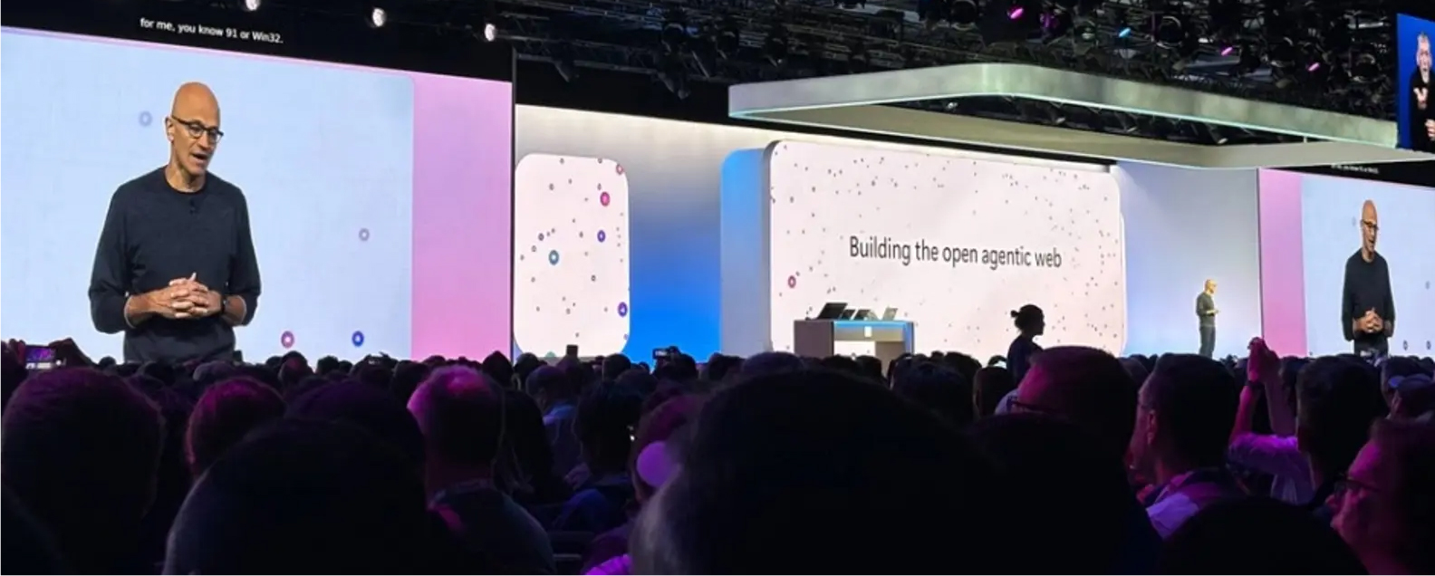 Microsoft вырывается вперед в ИИ-гонке с OpenAI, Nvidia и xAI Илона Маска