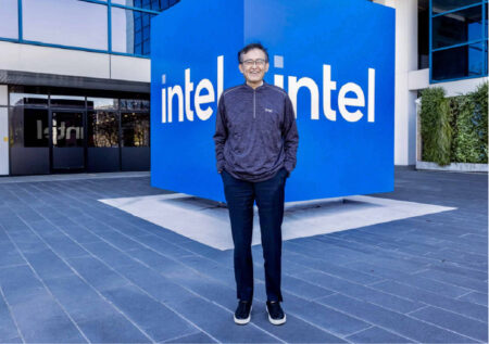 Intel (INTC) возглавил отскок техносектора с ростом +11,19%