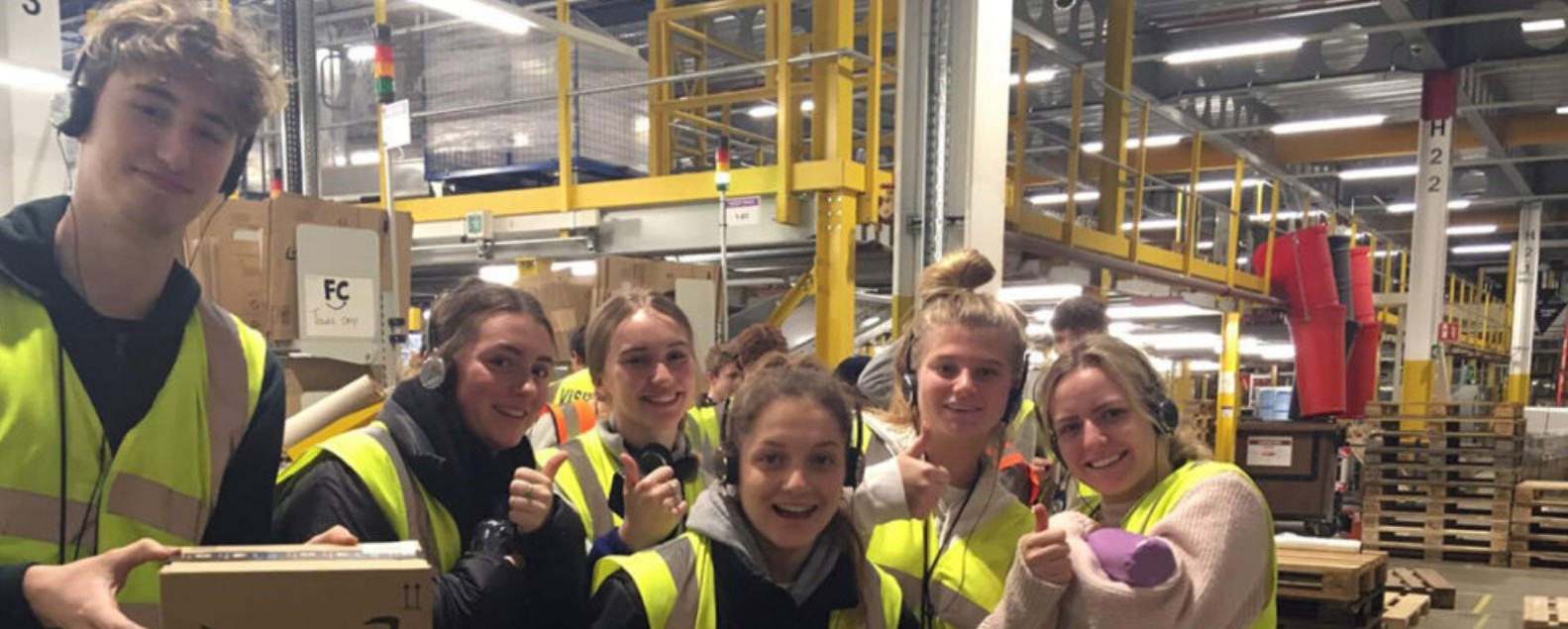 Amazon +13%: рост AWS вновь превзошел ожидания Уолл-стрит