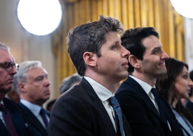 Amazon + OpenAI: сделка на $38 млрд толкает акции к новым максимумам