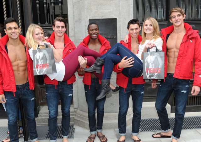 Ритейлеры ждут рекордов от «Черной пятницы»: Kohl’s +7,49% и Walmart +1,96%