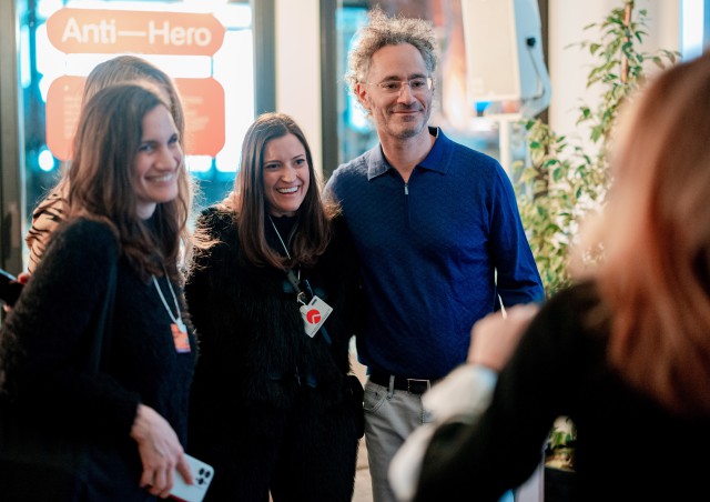 Palantir (PLTR): CEO заявляет о «заоблачном росте» благодаря ИИ