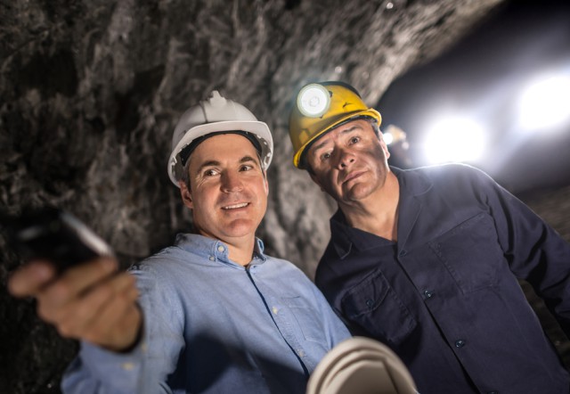 Партнерство с Пентагоном обеспечило акциям MP Materials (MP) рост на 8,61%