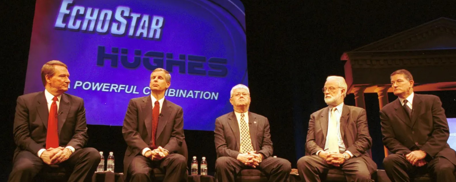 Слухи об IPO SpaceX подтолкнули акции EchoStar к росту на 6%