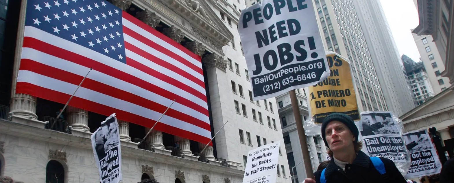 Экономика США в третьем квартале выросла на 4,3%, превзойдя прогнозы аналитиков