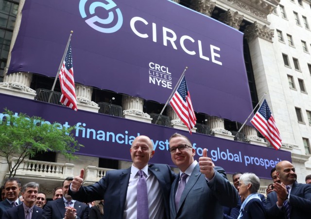 Circle (+11%) на выпуске 500 млн USDC на Solana 