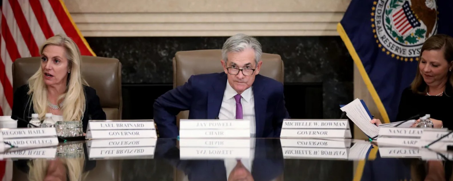 ФРС снижает ставку, а Пауэлл исключает скорое повышение