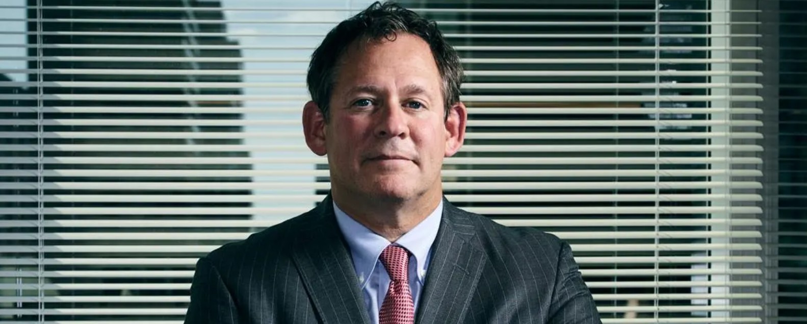 Шансы главы BlackRock на пост главы ФРС растут после похвалы Трампа