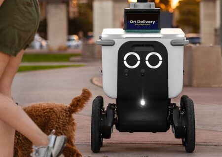 Акции Serve Robotics могут удвоиться после похвалы от главы Nvidia Дженсена Хуанга