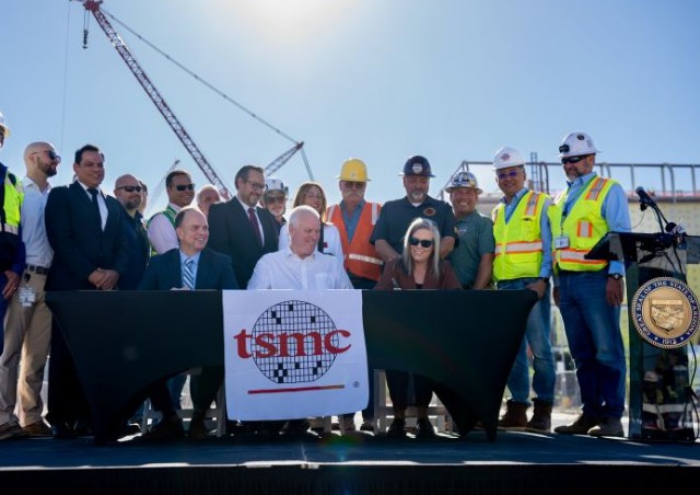 TSMC (TSM) подскочили на 4,44% на фоне сделки Трампа с Тайванем