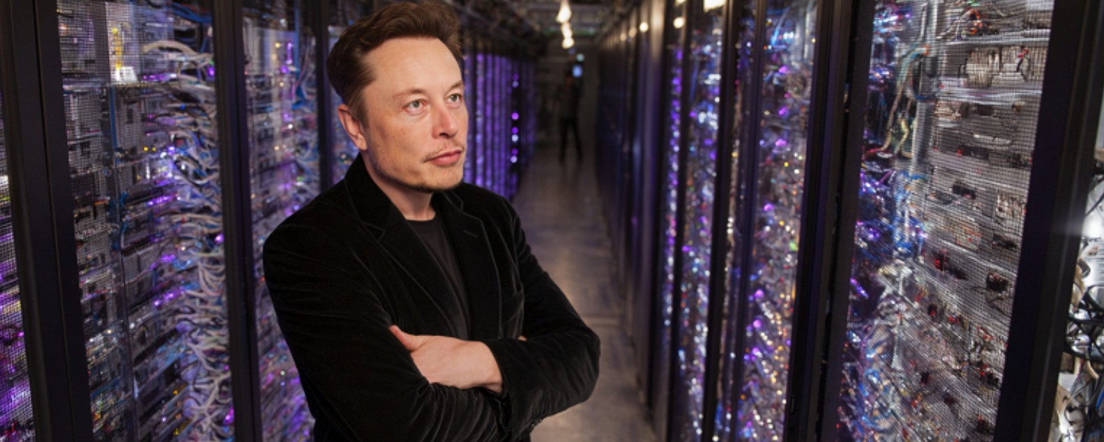 Tesla (TSLA) перезапускает суперкомпьютер для гонки ИИ-чипов
