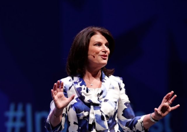 Ставка на лучшую европейскую ИИ принесла Accenture (ACN) +8,29%