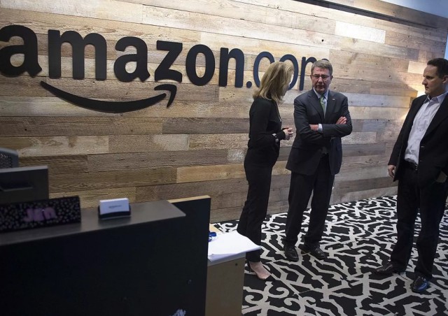 Amazon (AMZN) обваливает котировки планом потратить $200 млрд на ИИ