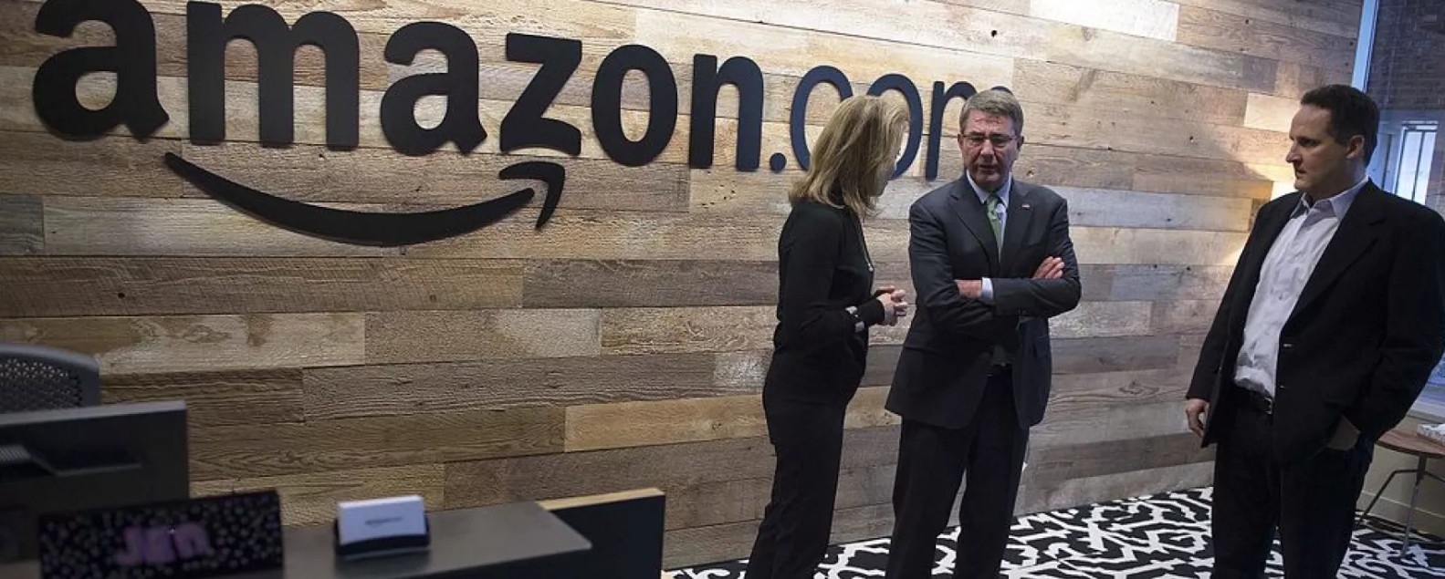 Amazon (AMZN) обваливает котировки планом потратить $200 млрд на ИИ