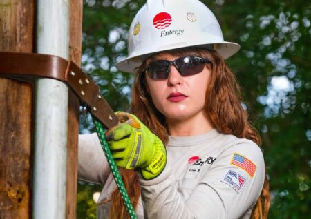 Коммунальный сектор выдал лучший старт за 25 лет