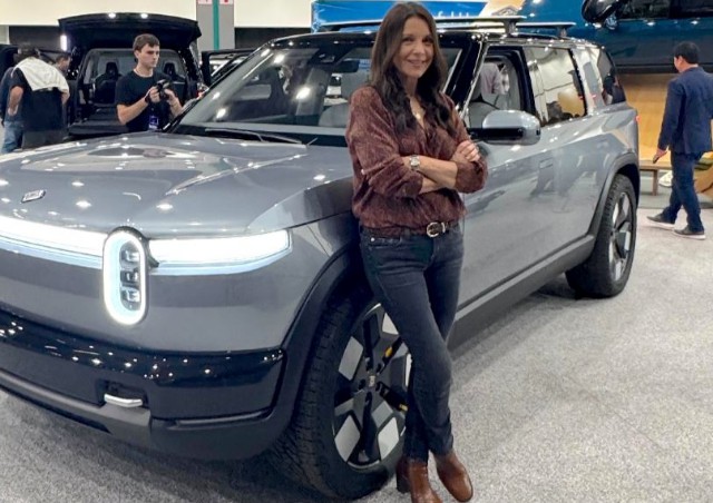 Rivian (RIVN) +15% на планах кратного роста