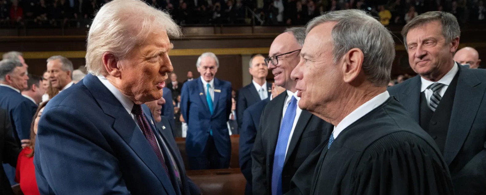 Верховный суд США заблокировал тарифную политику Трампа