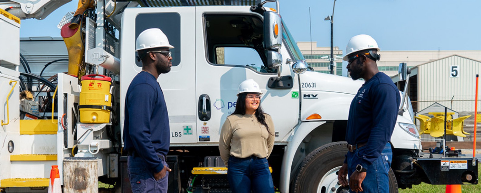 Wells Fargo включил AWK и EXC в свой хедж против иранского конфликта