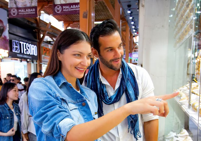 Золото переживает худшую неделю за последние шесть лет