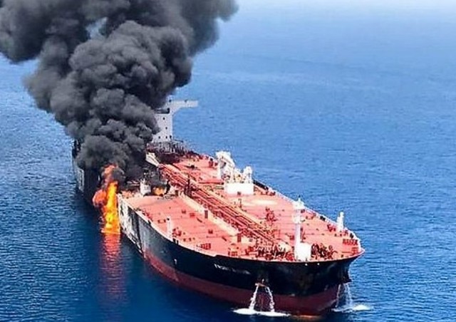 Опасения вокруг Ирана обрушили индекс Nasdaq в зону коррекции