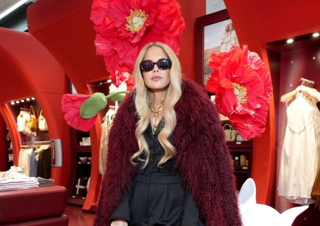 План кардинальной перестройки бизнеса добавил Target (TGT) +6,7%