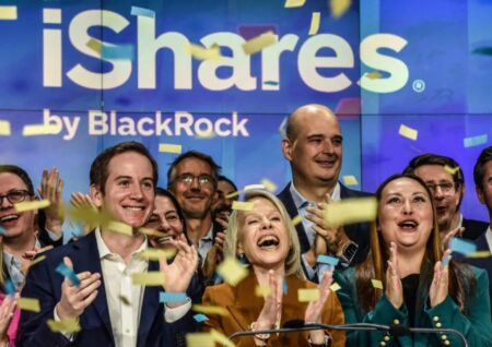 Аналитики BlackRock объявили о триумфальном возвращении ИИ-трейда