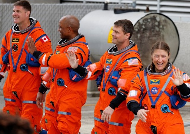 Старт миссии Artemis II воодушевил аэрокосмических инвесторов