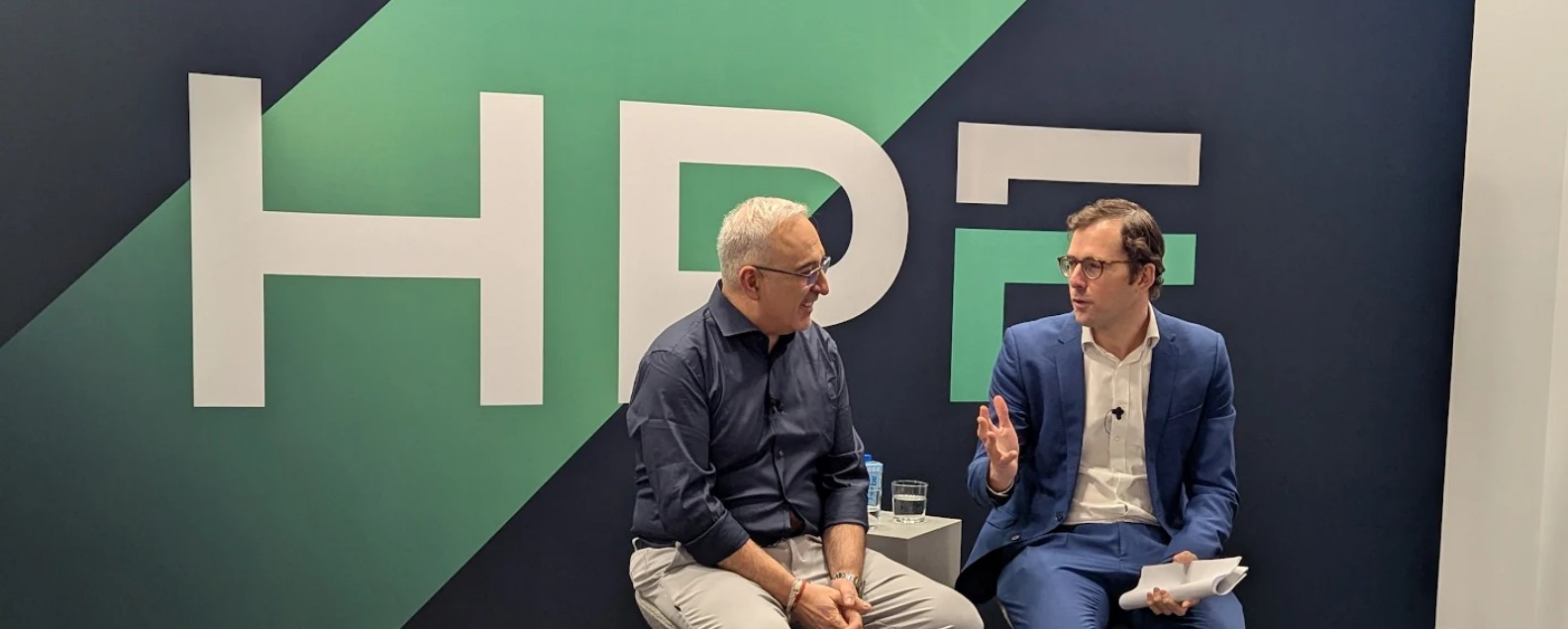 Успехи ИИ-сегмента обеспечили Hewlett Packard (HPE) скачок на 30%