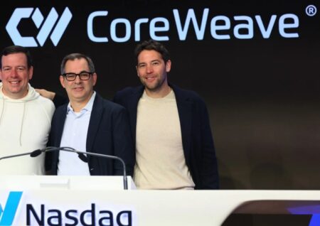 Truist видит в упавшем облачном CoreWeave (CRWV) потенциал роста 58%
